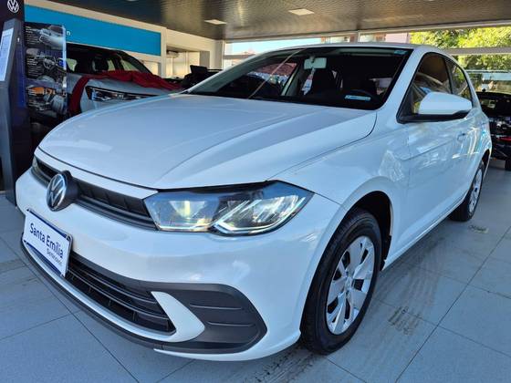 VOLKSWAGEN POLO 1.0 MPI MANUAL VOLKSWAGEN POLO 1.0 MPI MANUAL